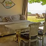 Stunning Sea View Wooden House In Kefalonia Ρατζακλί